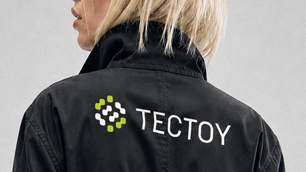 Tectoy jacket branding